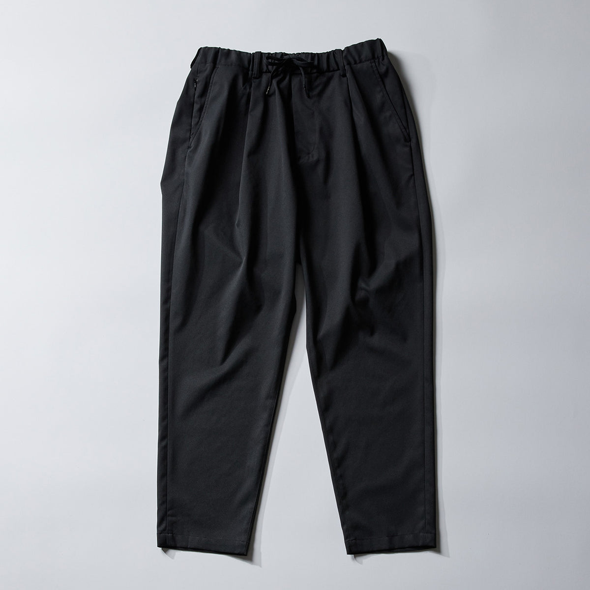 ultimex one tuck tapered easy pants Sサイズ ultimex one tuck tapered easy pants – Macqlo