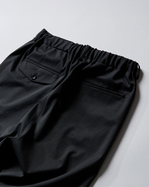 ultimex tee + ultimex one tuck tapered easy pants