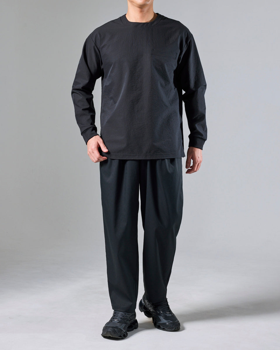 Macqlo × UNIVERSAL OVERALL ultimex two tuck tapered easy pants