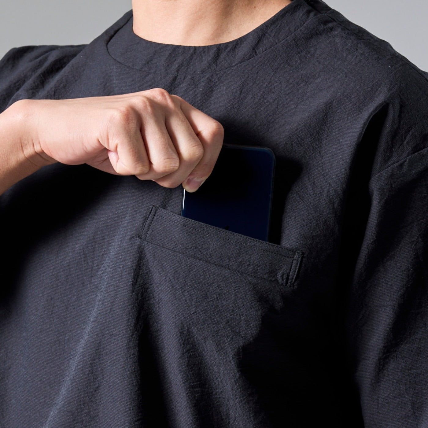 cool] ultimex pocket tee – Macqlo
