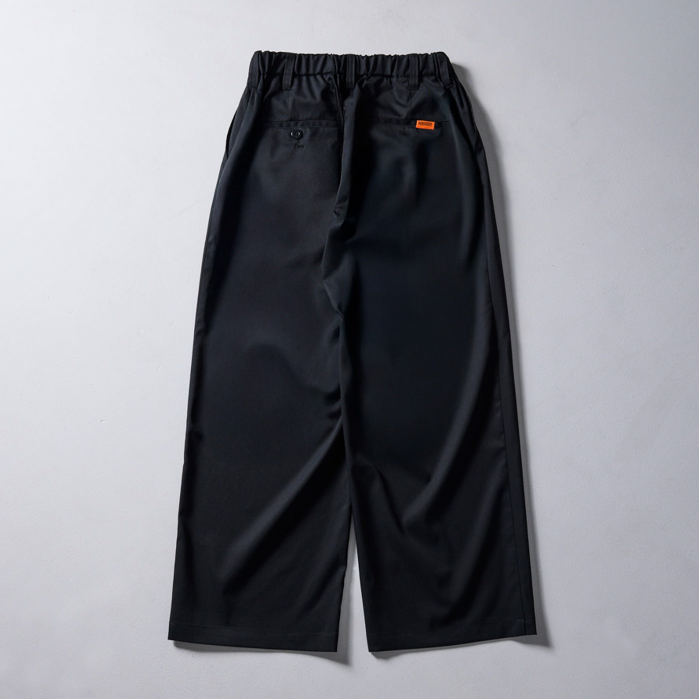 マルコ　Mセット Macqlo × UNIVERSAL OVERALL] ultimex two tuck tapered easy pants